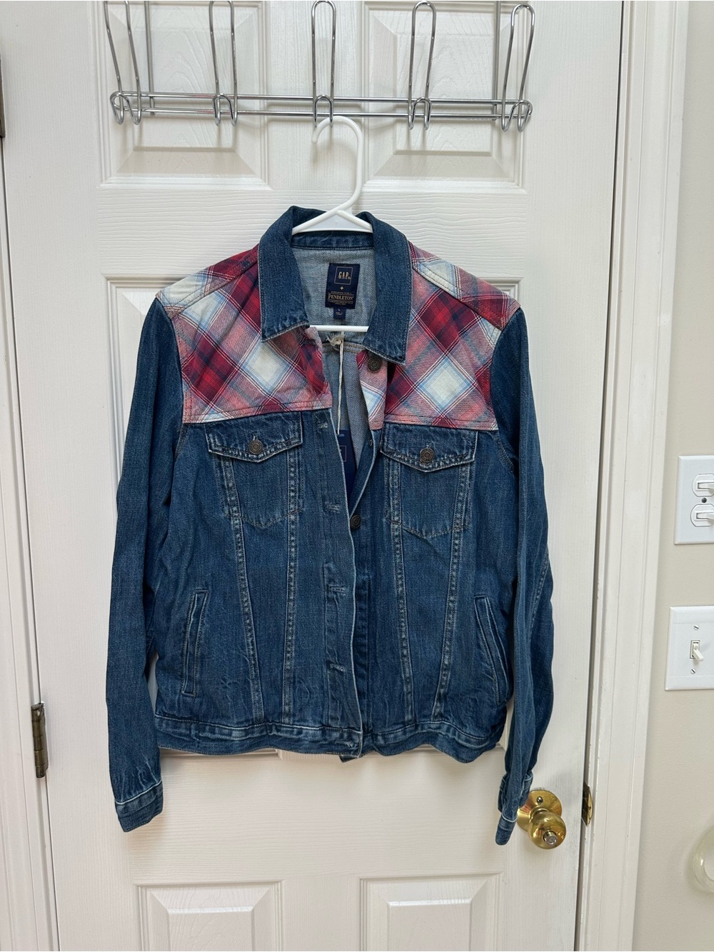 NWT GAP x Pendleton Blue Denim Jacket with Red Plaid Yoke